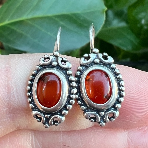 VINTAGE 925 STERLING SLVR OVAL AMBER SMALL ORNATE EARRINGS DROP DANGLE WIRE LOCK - Picture 16 of 16